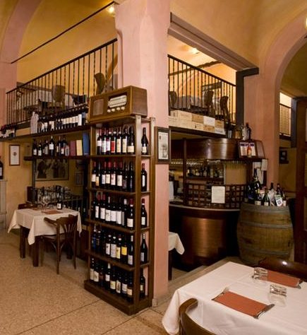 Osteria Stallo del Pomodoro: L'Essenza della Tradizione Modenese